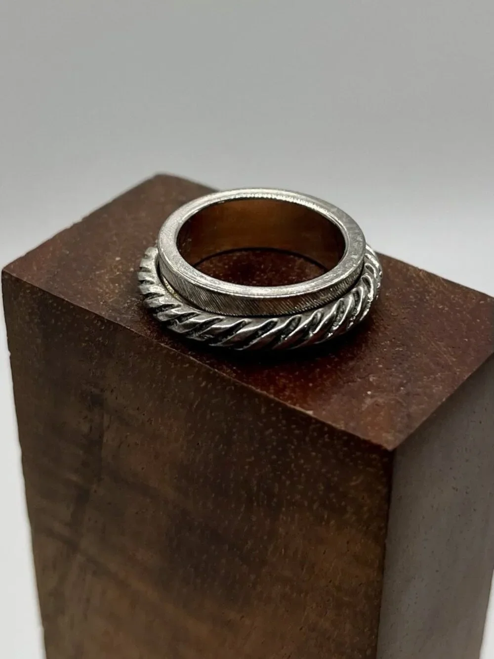 Vintage 18K HGE Spinner Ring Rope Band Meditation Ring Gold Electroplate